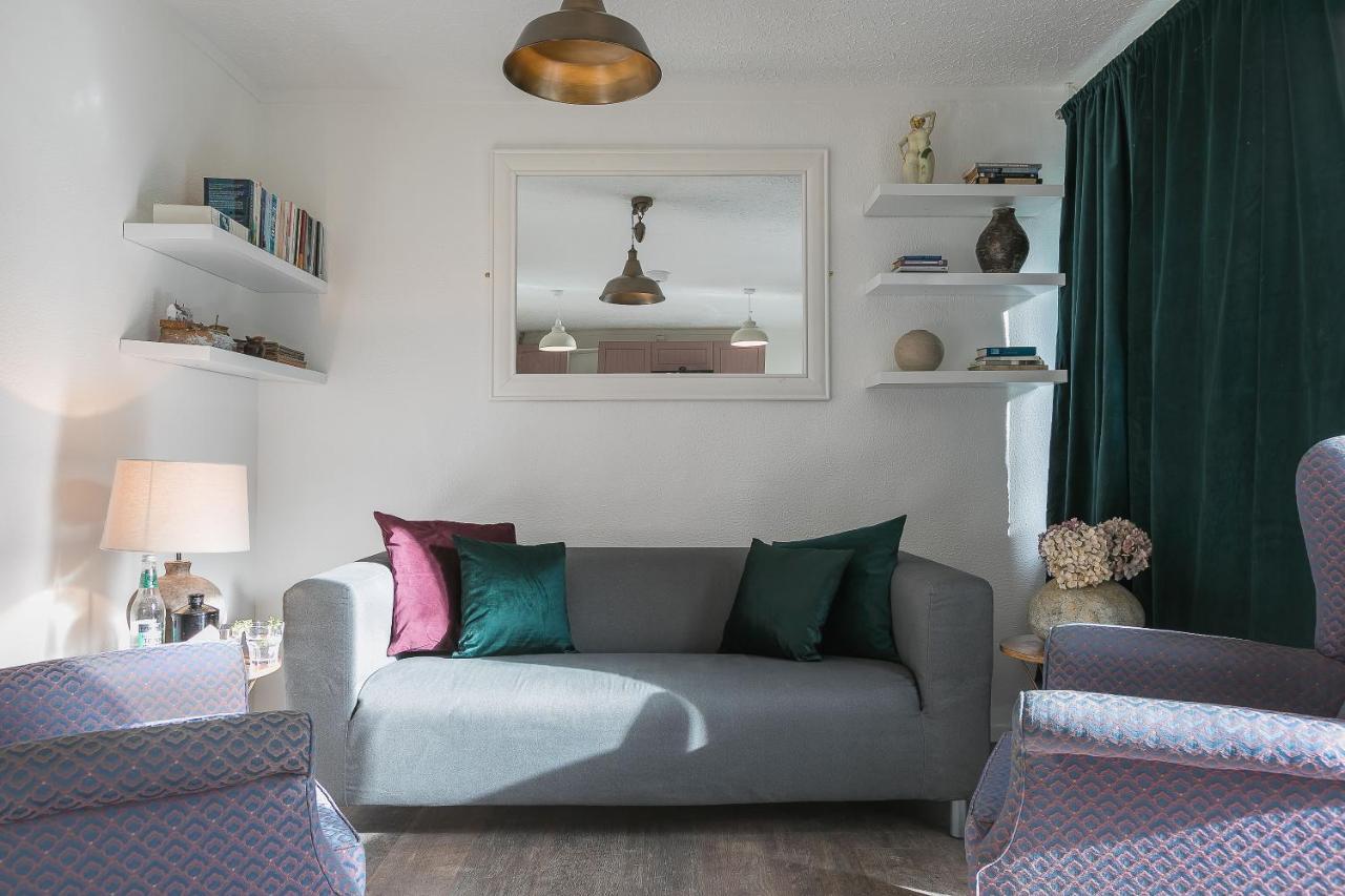 Cosy Woodland Home Uny Lelant 外观 照片