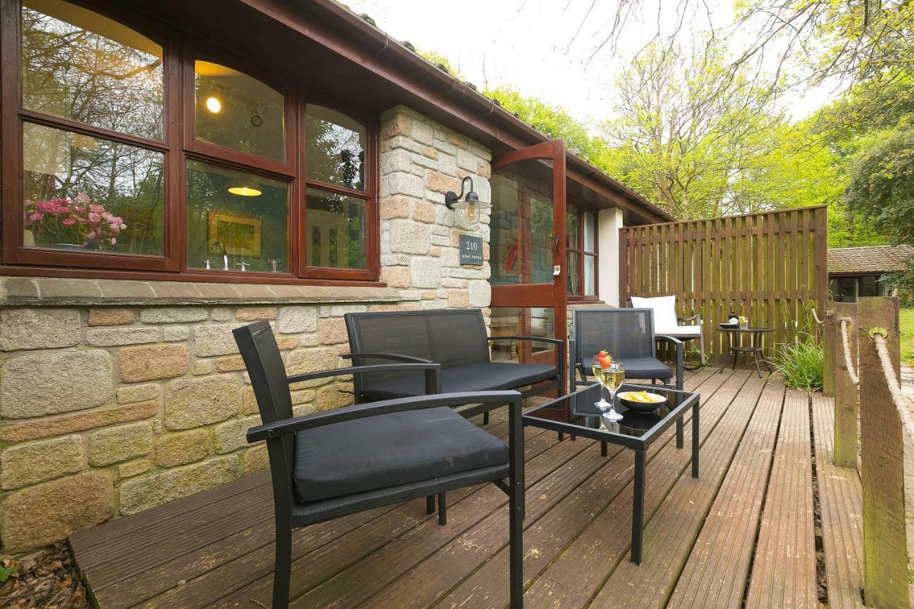 Cosy Woodland Home Uny Lelant 外观 照片