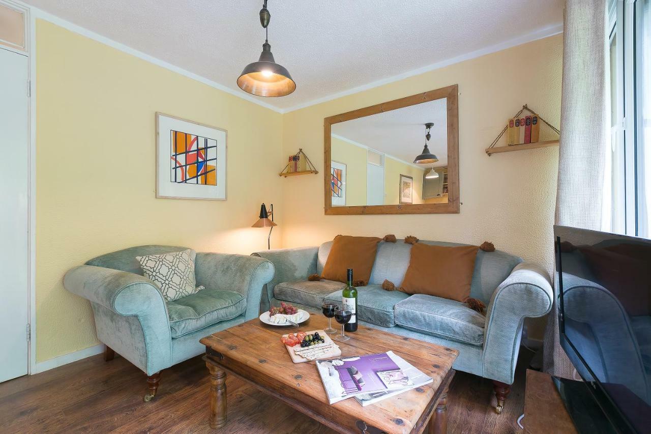 Cosy Woodland Home Uny Lelant 外观 照片